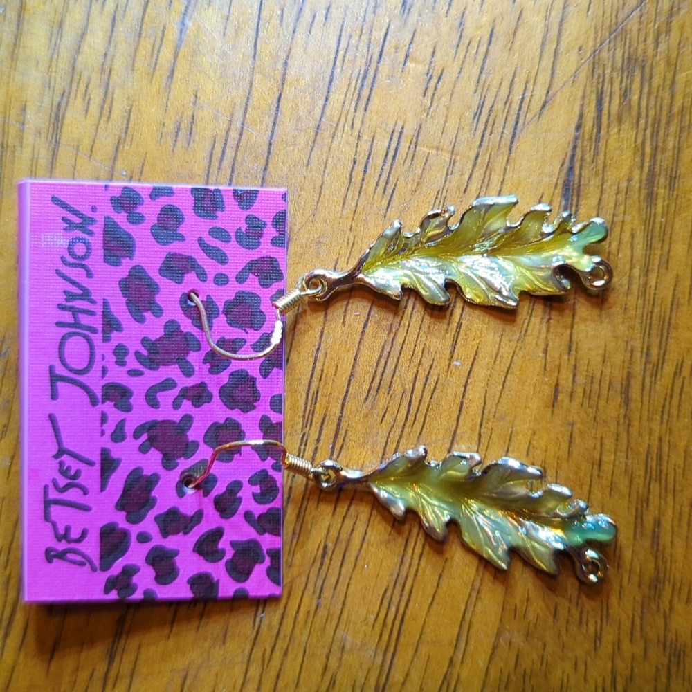 Betsey Johnson Leaf Earrings Brand New On Card